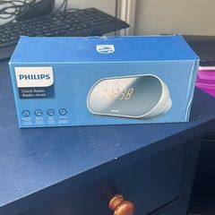 Digital clock radio