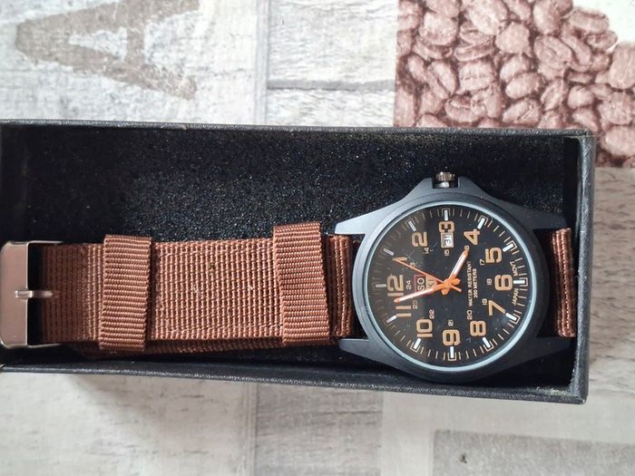 New Old Stock of Men's Watches, Price Is For 1 Only these are all working Postage Available,