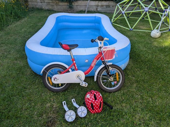 Girls 14inch bikes