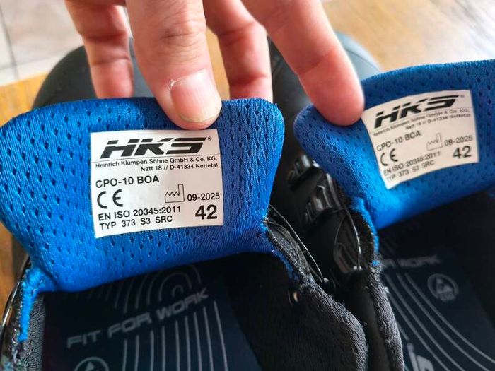 Safety shoes