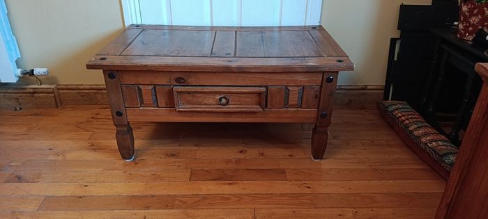 Mexican Pine Table