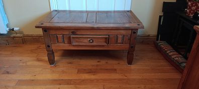 Mexican Pine Table
