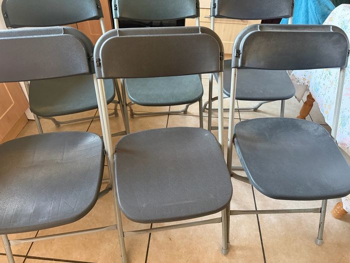 6 foldable chairs