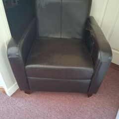 Arm Chair. (Read description)