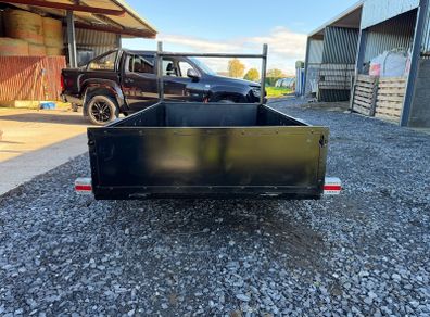 Single axle trailer