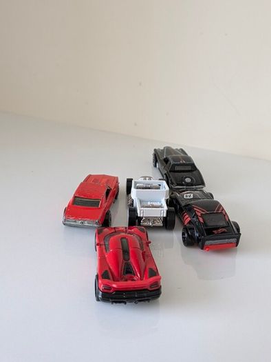 Hot Wheels Die-cast Car Collection - Set of 5