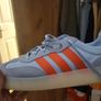 Addidas Sky blue with red stripe size 12 trainer Image 5