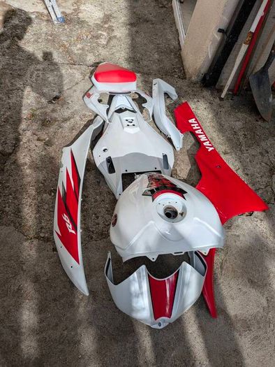 Yamaha R6 2008-2016 Genuine OEM Fairings - Red/White