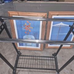 clothes rail