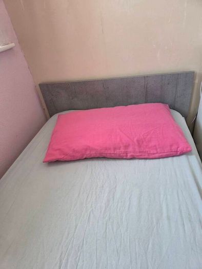 single bed