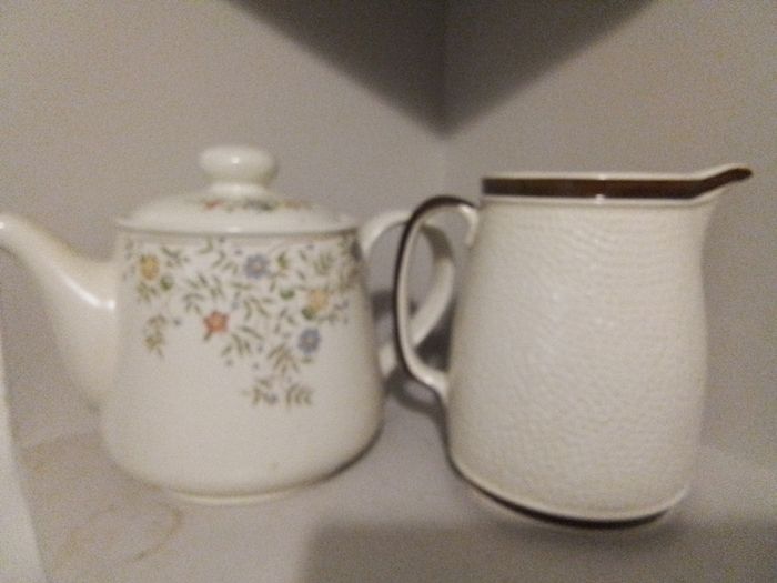 Teapot & Jug