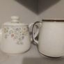Teapot & Jug Image 7