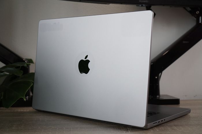 MacBook Pro 16" 2021 M1 Pro | 16GB | 512GB