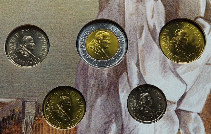 Vatican Pope John Paul II vintage 1999 original UNC coins set