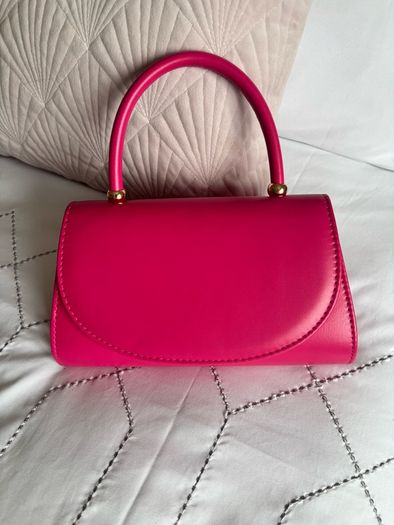 pink handbag