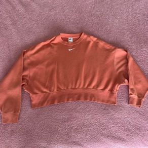 nike jumper