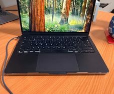 Apple MacBook Air M2 13" (2022)  512GB SSD