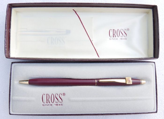 Cross Century Matte Burgundy & Gold Pen