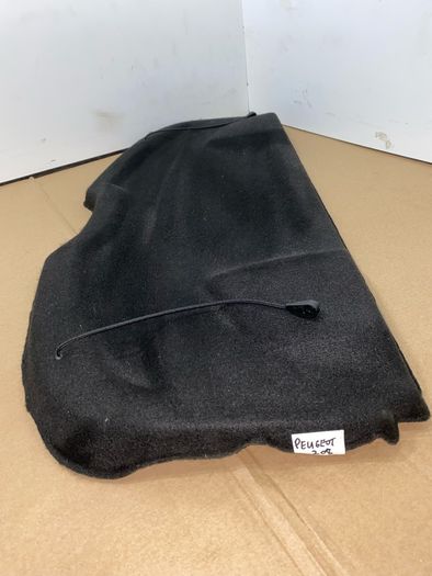 Parcel shelf for cars