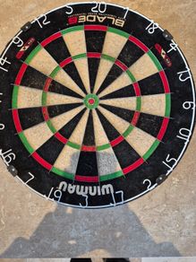 Winmau Blade 6 dartboard