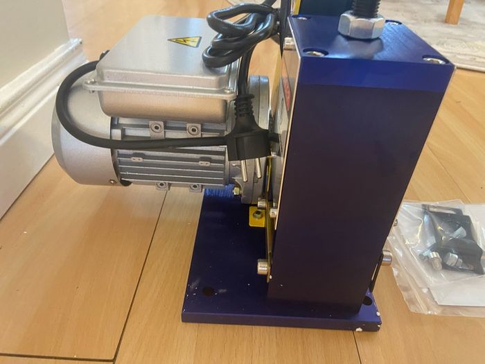 Stripper 1-25mm cable 220V Cable Stripper Automatic Peeler Electric Wire Stripping Machine