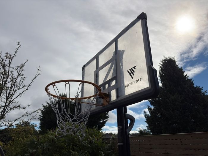 10 foot basketball hoop
