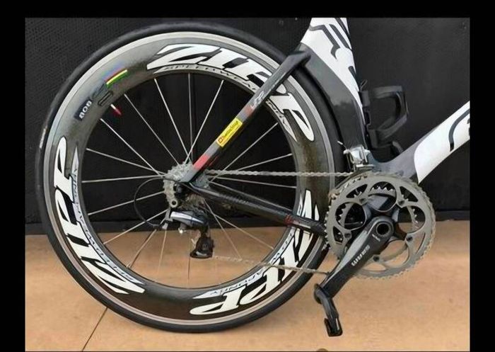 Felt B2 tt bike (56 frame)