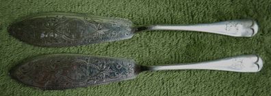 Antique Victorian-era Floral Silver Plate Butter Knifes