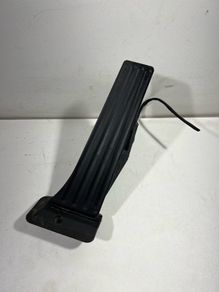Bmw 7 Series F01 Accelerator Throttle Gas Pedal 2009 6789998 A3l2b17g