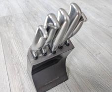 knives