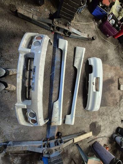 skyline r33 breaking