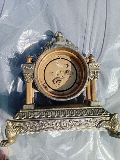 Vintage Coral Clock