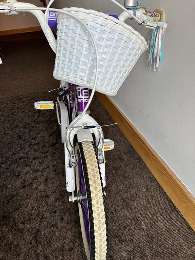 Ignite Bliss 16" Girls' Bike - great condition