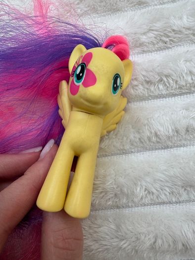 My Little Pony G4 Rainbow Rocks Fluttershy Brushable Butterfly Over Eye Used Please see photos