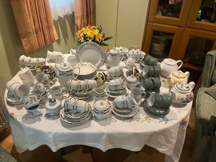 Coffee sets and glasses