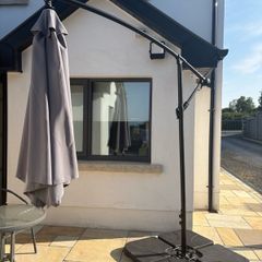Outdoor Hanging Floating Parasol