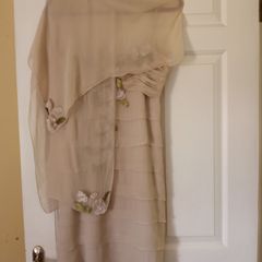 Anushka G. Silk dress