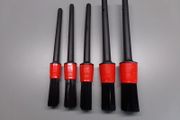 Cleaning brushes