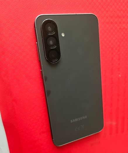 Samsung A56, 256gb,  8gb Ram, 5g