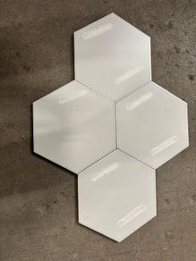 Light Grey / Perla Hexagonal Tiles - 5.00 sqm