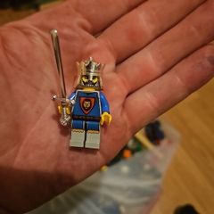 LEGO Castle Knights Kingdom 1 King Leo Minifigure