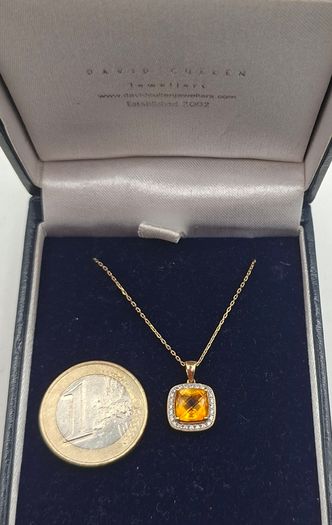 9ctb yellow gold  citrine necklace