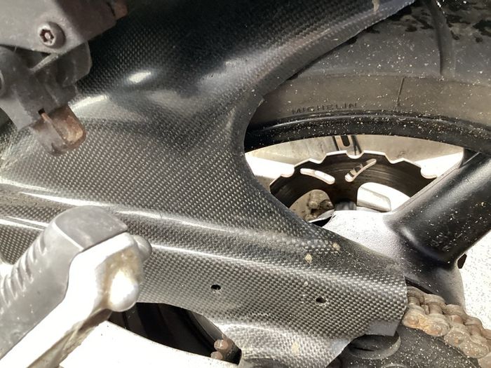 2001 suzuki bandit 1200 breaking only.
