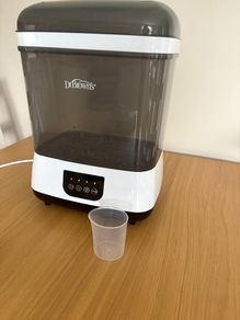 Dr Browns bottle steralizer and dryer