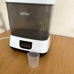 Dr Browns bottle sterslizer and dryer