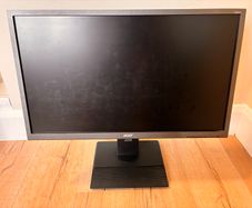 Acer 23.8" monitor