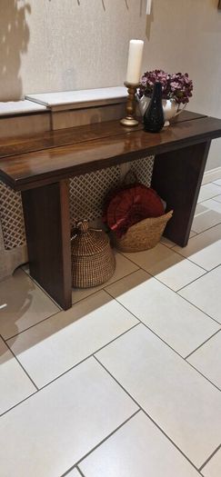 console table