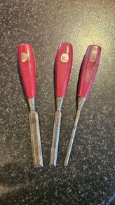 3 Spear & Jackson bevel edge chisels