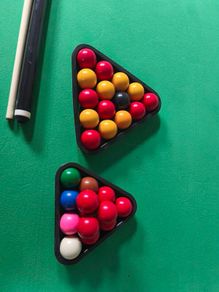 6 foot pool table