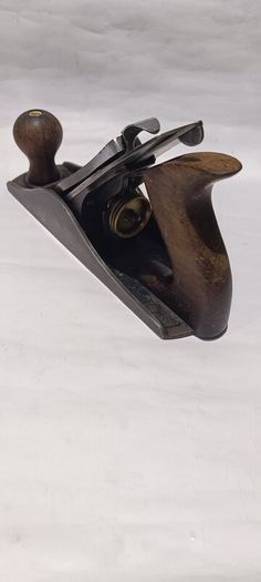 A Vintage Stanley No 4 Smoothing Plane